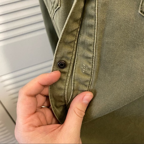 Sanctuary|L|Olive Green Embroidered Utility Button-down Shirt - Picture 10 of 11